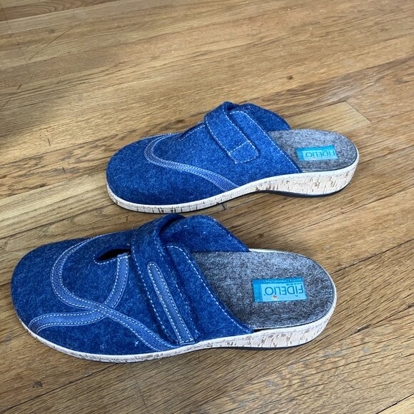 Blue Fidelio Clogs Size 8.5 - Picture 2 of 4